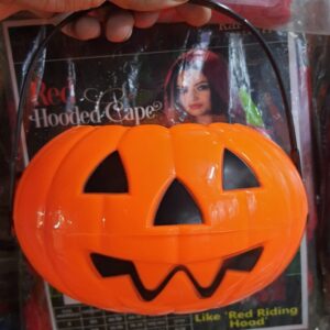 Pumpkin Bucket for Halloween Parties....