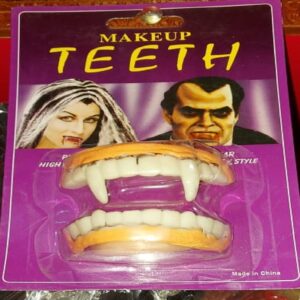 Vampire Fangs/Teeth